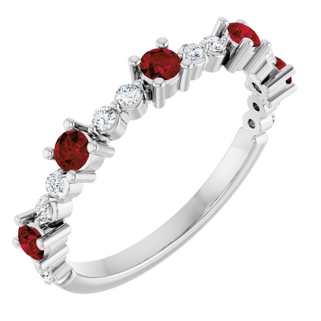 14K White Natural Mozambique Garnet & 1/6 CTW Natural Diamond Ring